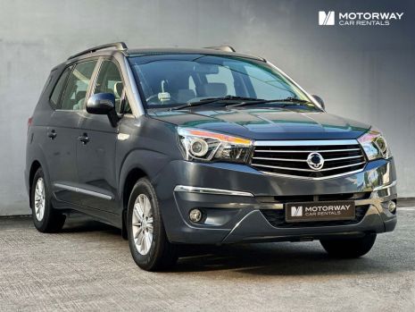 https://www.mycarforum.com/uploads/sgcarstore/data/11/11_1713497167_01-Ssangyong Stavic 9s-MCR.jpg